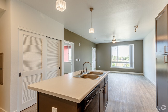 Crossing Pointe North - Age 62+ Living, Thornton, CO 80233 - photo 3