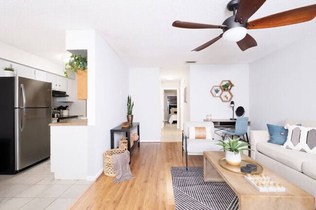 3431 NW 21st Dr unit ID1359110P, Gainesville, FL 32605 - photo 3