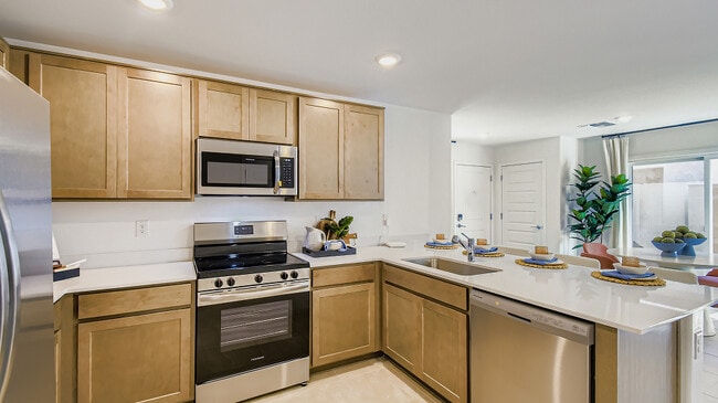 17438 N Del Mar Ave, Maricopa, AZ 85138 - photo 3