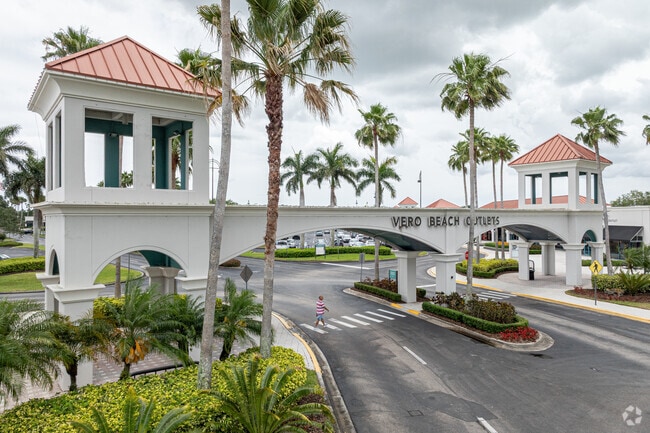 The Vero Beach Outlets features over 60 designer and brand-name shops in Florida Ridge.