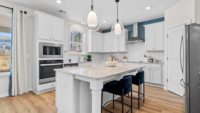 145 Sugar Pine Dr, Franklinton, NC 27525 - photo 2