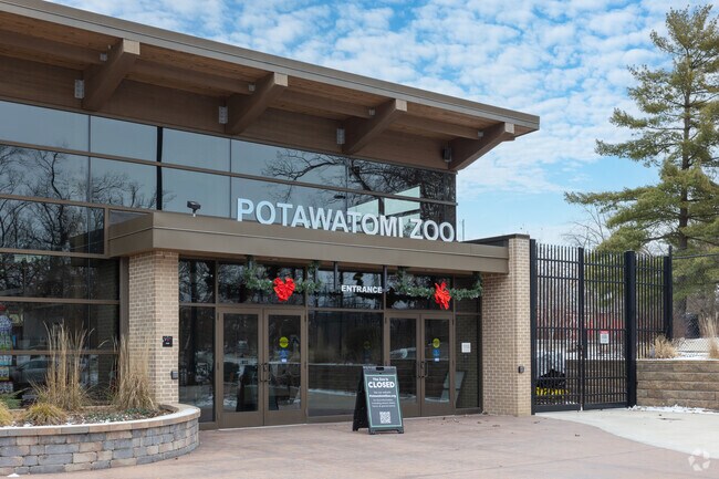 Potowatomi Park is home to the popular Potowatomi Zoo.