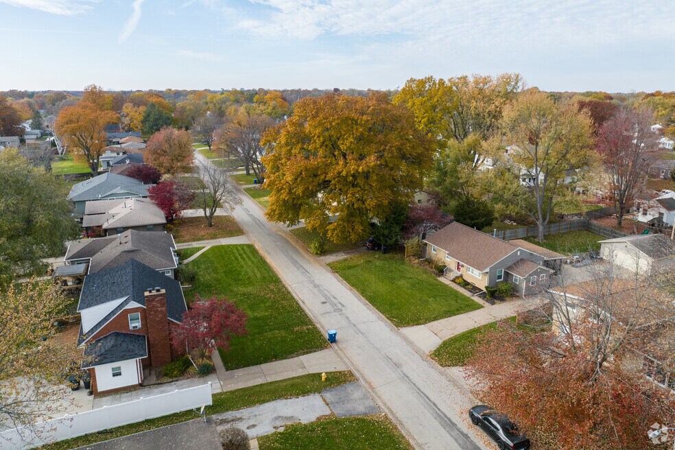 Neighborhood_Saukie_V1_113023