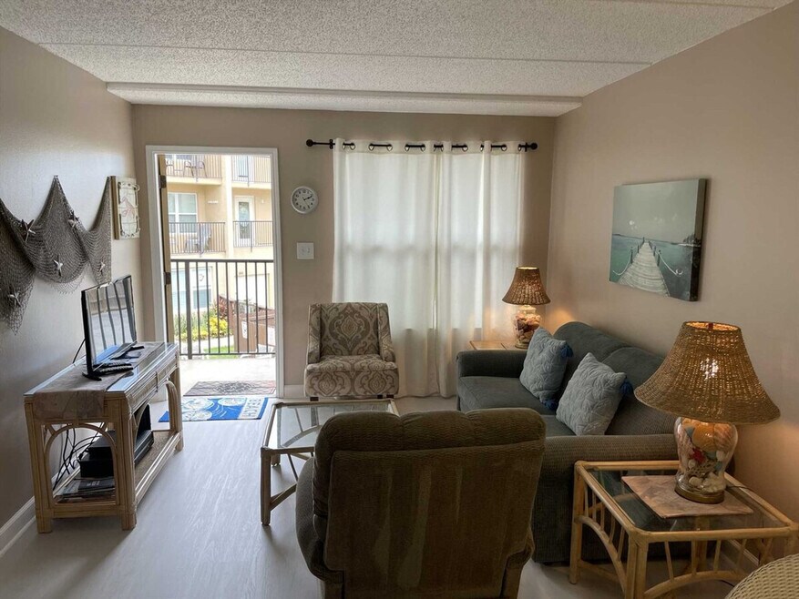 115 E Coronado Dr unit ID1255939P, South Padre Island, TX 78597 - photo 1