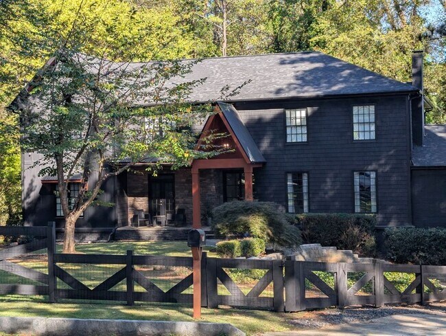 1219 Moores Mill Rd NW, Atlanta, GA 30327 - photo 7