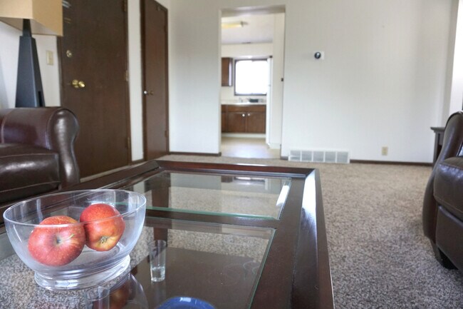 Orleans Square, Ralston, NE 68127 - photo 5