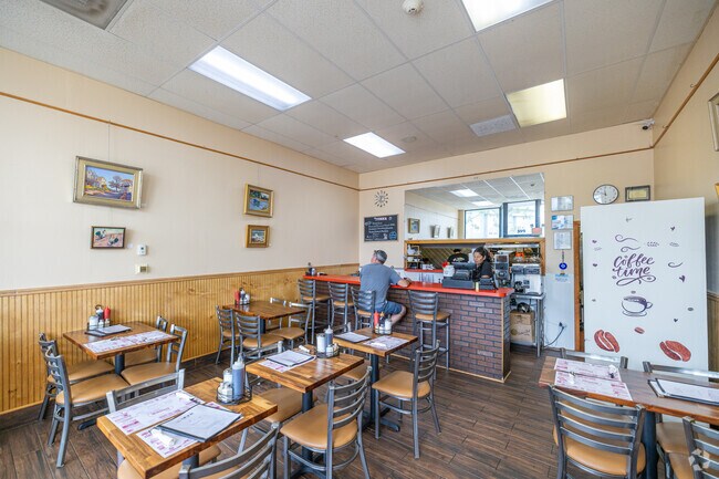 My Diner is a popular breakfast and lunch restaurant near the Wyoming neighborhood in Melrose, MA.