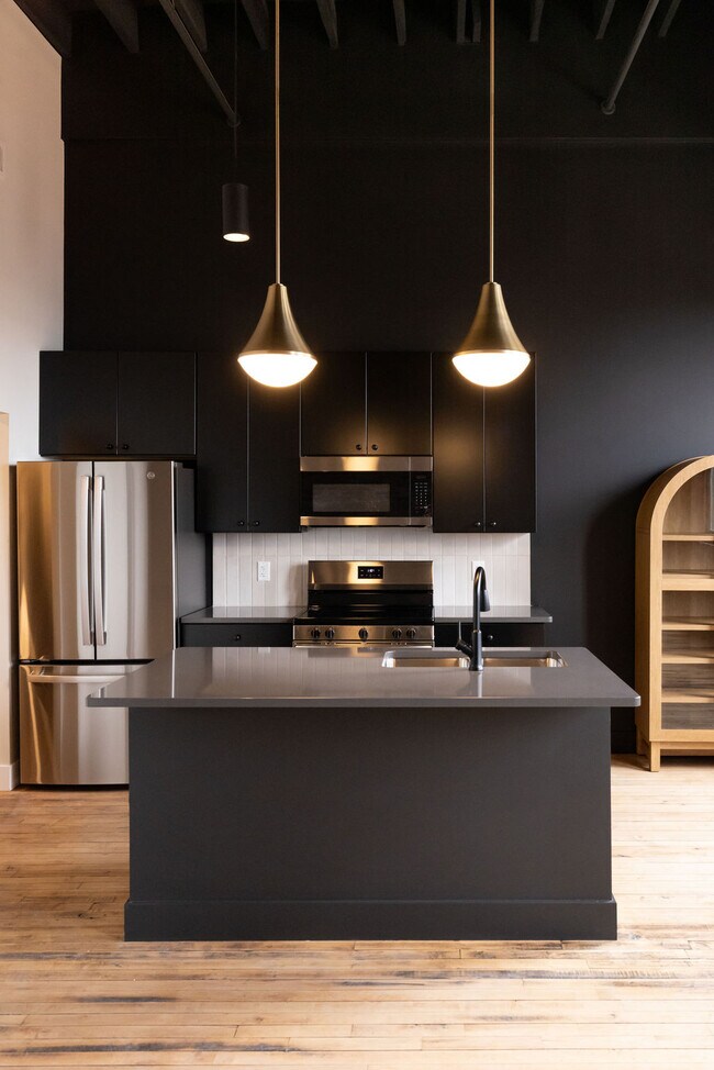 The Produce Lofts, Toledo, OH 43604 - photo 5