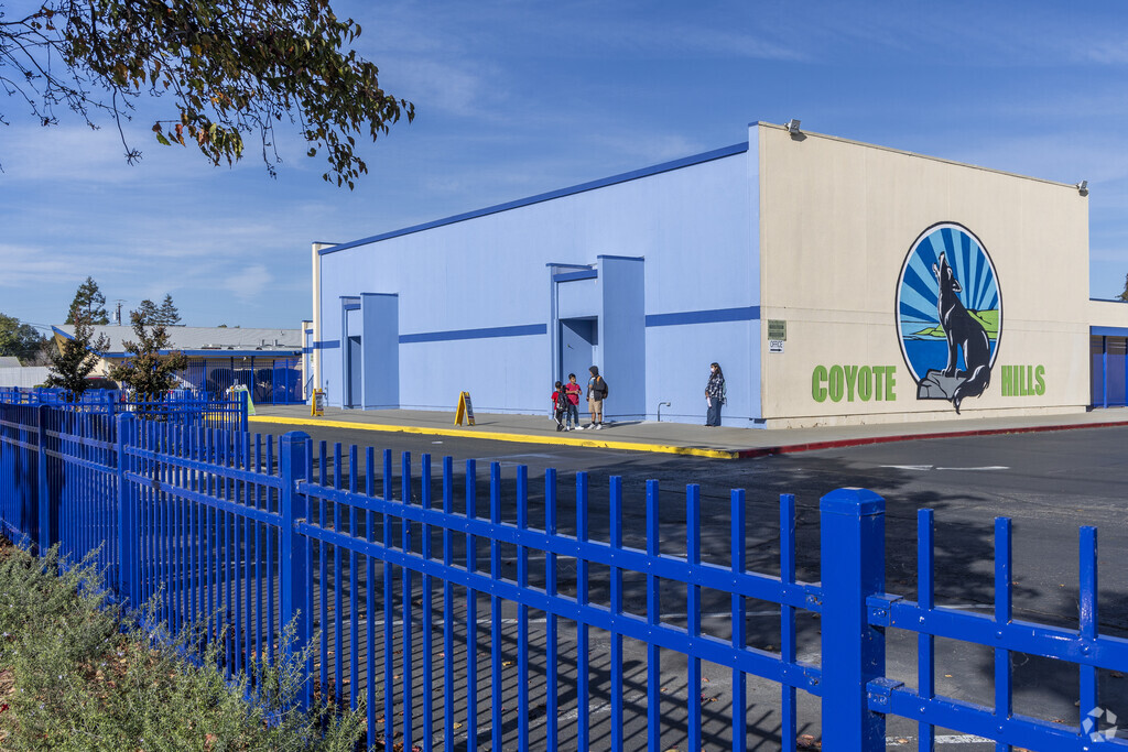 Coyote Hills Elementary School is a public school.