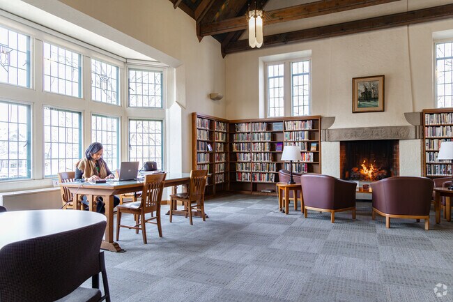 Enjoy a quiet study or work session at the River Forest Public Library.