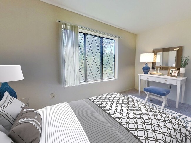 Beautiful Studio, 1 and 2 Bedroom Apartments