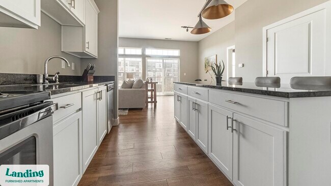 41 E 9th Ave unit 3-300, Columbus, OH 43201 - photo 5