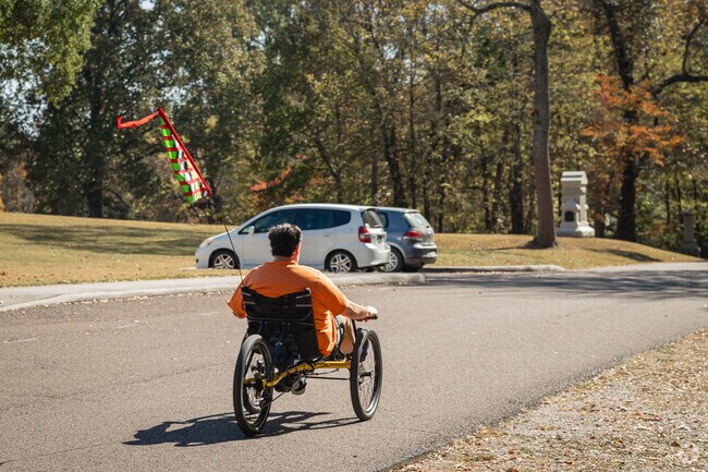 Cyclists ride paved trails at Chickamauga and Chattanooga National Military Park.
