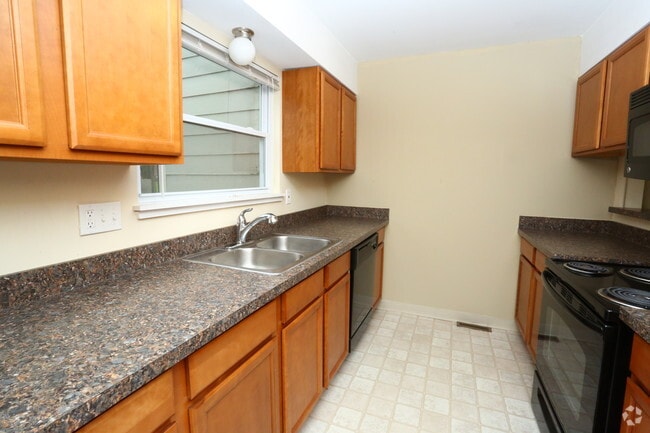 Avalon Place, Dewitt, MI 48820 - photo 6