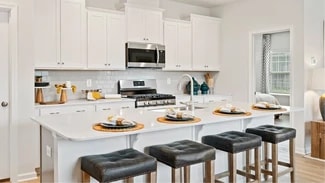 1617 Swallow Tail Dr, Cramerton, NC 28012