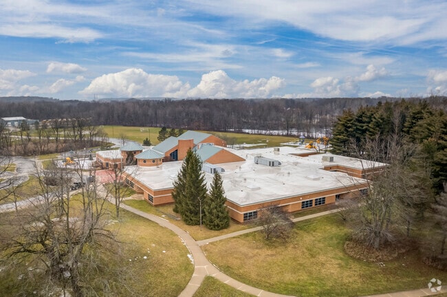 Bennett Woods Elementary School, Aerial-2