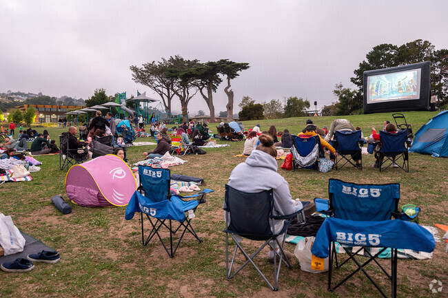 Millbrae Goes to the Movies brings families and kids out for a night of fun.