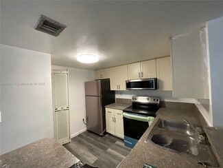 9877 Nob Hill Ct Unit 9877, Sunrise, FL 33351