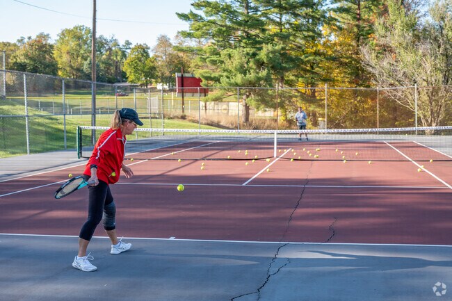 Tennis courts are available to residents at St Clairsville Memorial Park in St Clairsville.