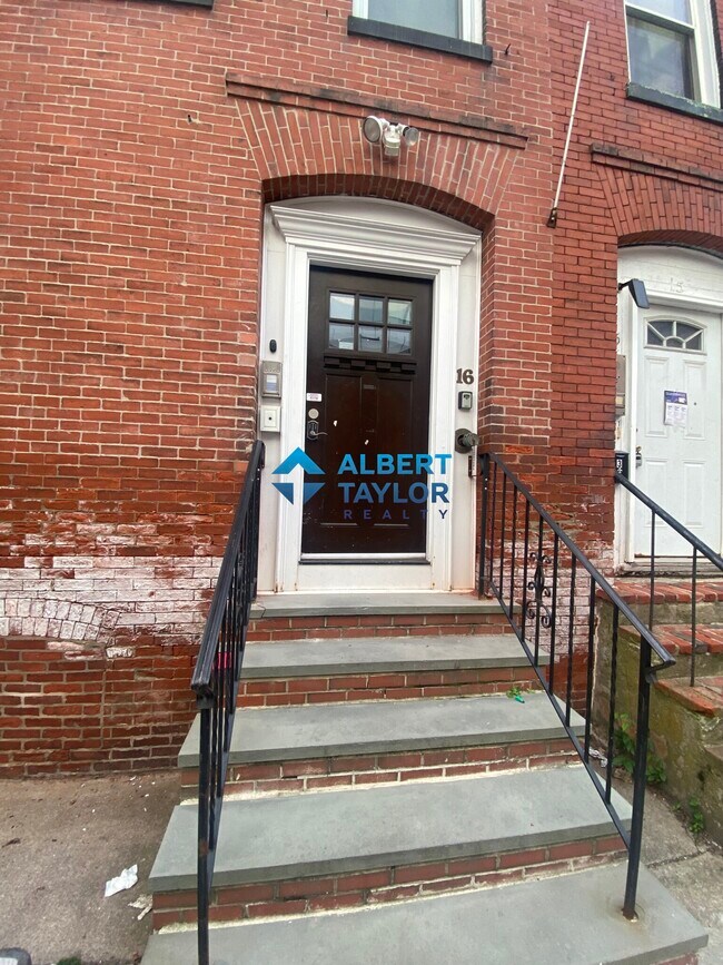 16 Sewall St Unit 2, Boston, MA 02120