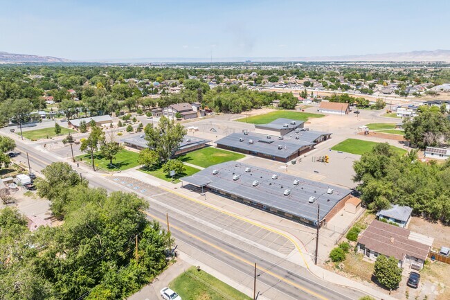 Lincoln Orchard Mesa Elementary School