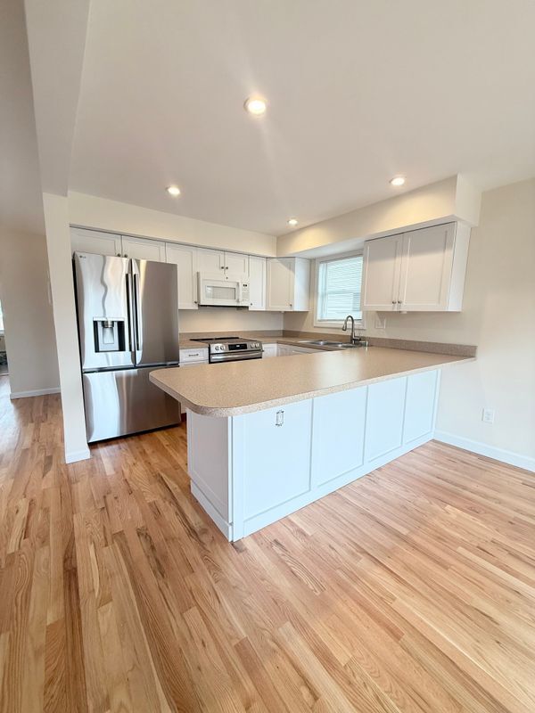 2735 Beaver Turn, Seaford, NY 11783 - photo 3