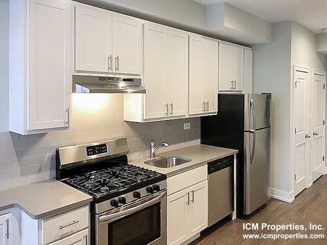 3740 N Sheffield Ave unit 3818, Chicago, IL 60613 - photo 1