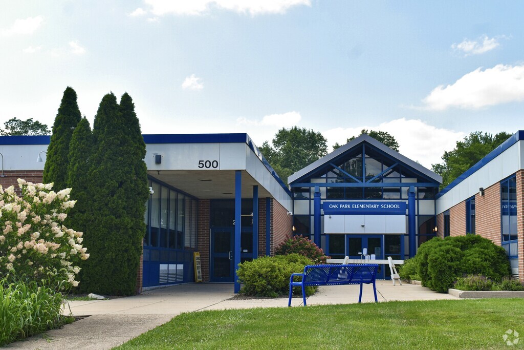 Welcome to Oak Park Elementary School.