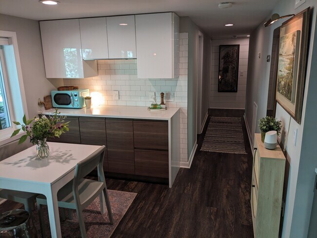 314 Glendale Dr unit 1, Chapel Hill, NC 27514 - photo 5