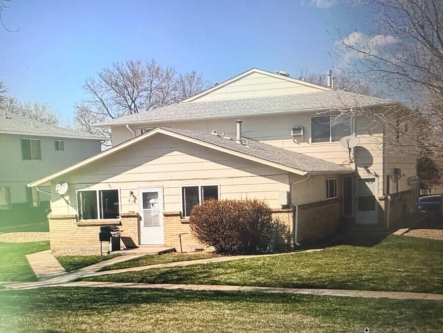 7309 W Hampden Ave, Lakewood, CO 80227 - photo 1