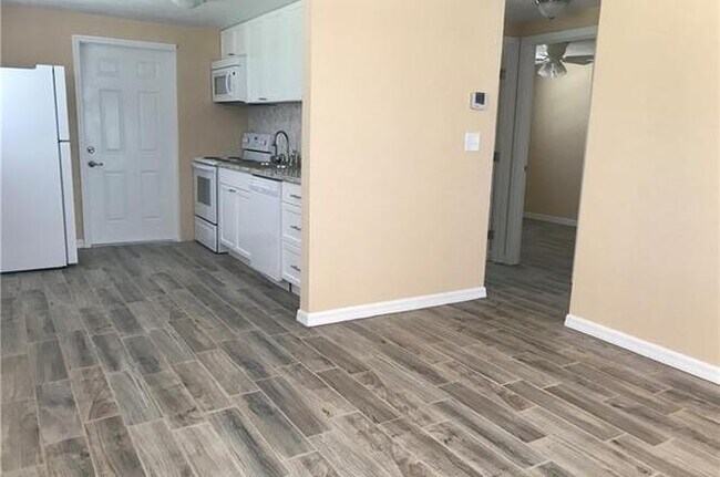 5406 Sholtz St unit A, Naples, FL 34113 - photo 5