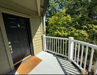 5064 Foothills Dr Unit A, Lake Oswego, OR 97034