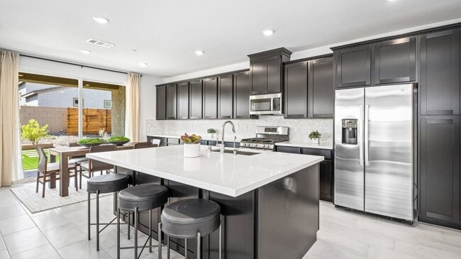 509 Arthur Pointe St, Henderson, NV 89011 - photo 2