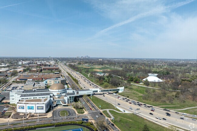 The Science Center is a walkable distance from the homes in Kings Oak.
