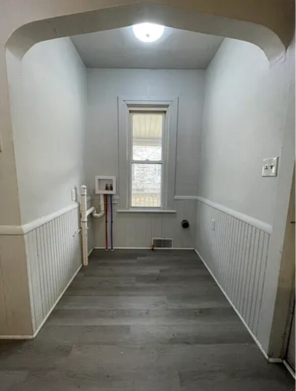 331 W Morrell St unit A, Jackson, MI 49203 - photo 4