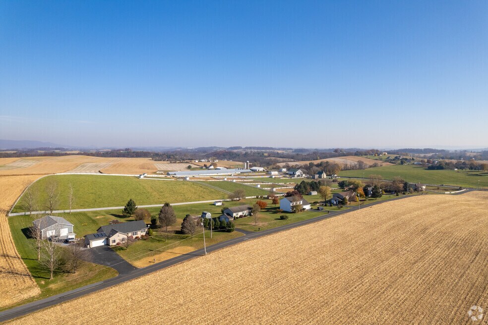 NH_UpperBern_547670_P2_LC_041425