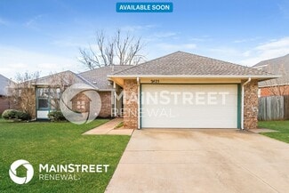 2425 E Hills Dr, Moore, OK 73160