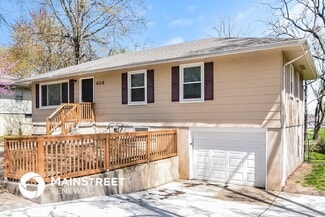 602 Linwood St, Pleasant Hill, MO 64080
