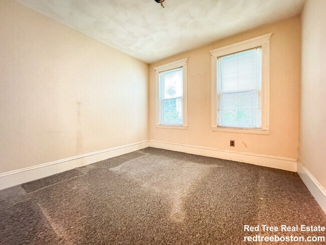222 Fellsway W, Medford, MA 02155 - photo 7