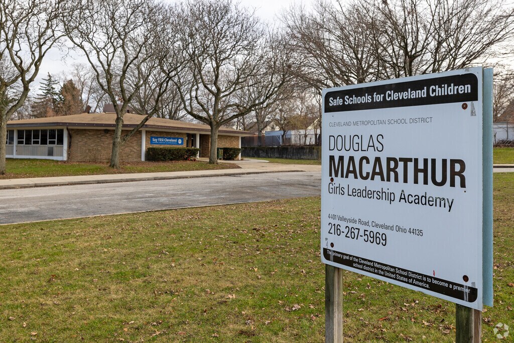 Douglas Macarthur offers the neighborhood a dynamic learning environment.