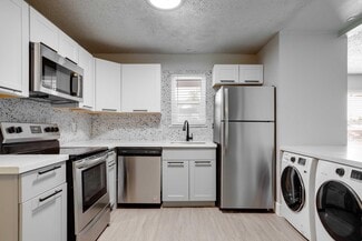 2020 W Glendale Ave, Phoenix, AZ 85021