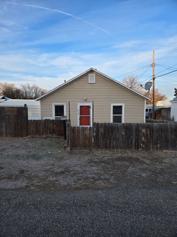 619 S Buchanan St, Jerome, ID 83338