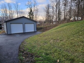 6711 Vincent Hill Rd Unit 2, Canandaigua, NY 14424