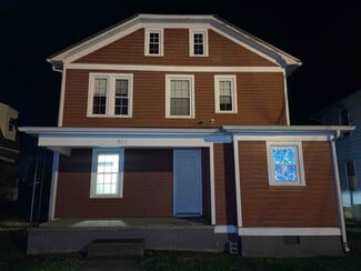 405 Park Ave Unit Down, Williamstown, WV 26187