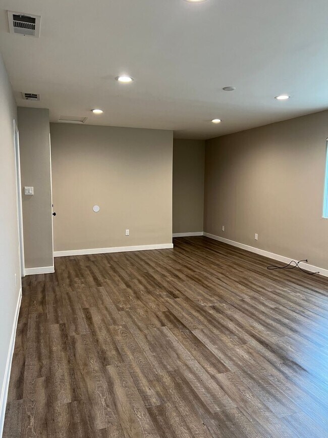 2806-2810 Partridge Ave Unit 2810, Los Angeles, CA 90039