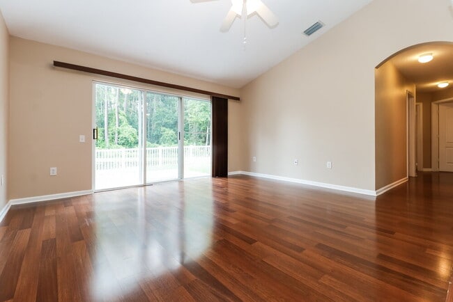 5920 Count Turf Ln, Wesley Chapel, FL 33544 - photo 3