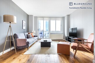 560 W 43rd St Unit FL31-ID482, New York, NY 10036