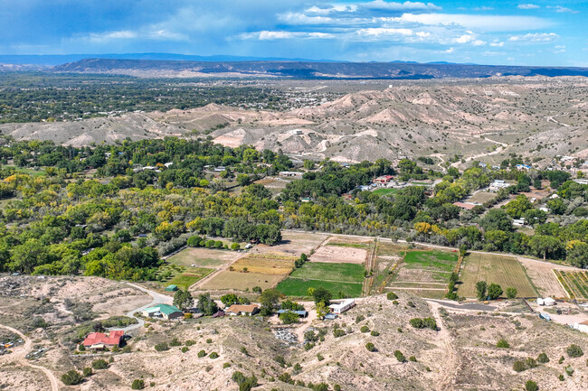 Around 25 miles north of Santa Fe in the remote high desert, Española offers area-affordable housing.