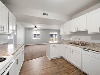 12911 Fenton Heights Blvd, Fenton, MI 48430