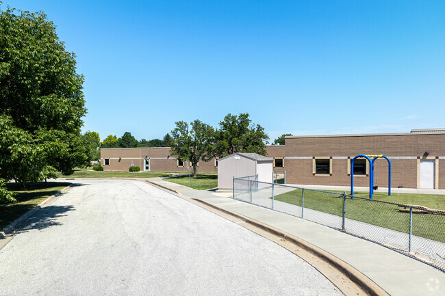 Overland Trail Elementary School